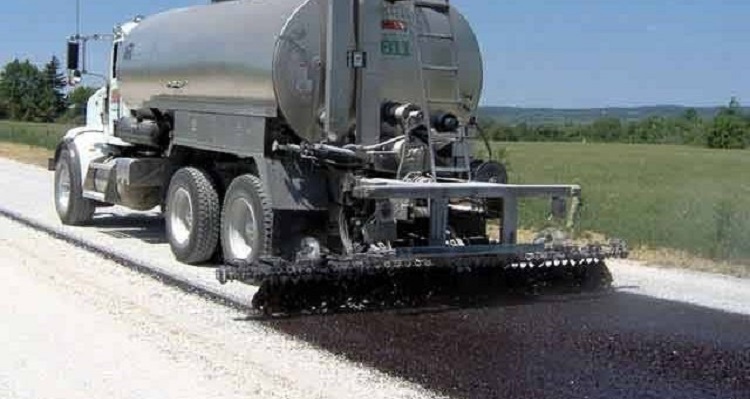 Prime coat Spray on Road Base - Road Construction Methodology